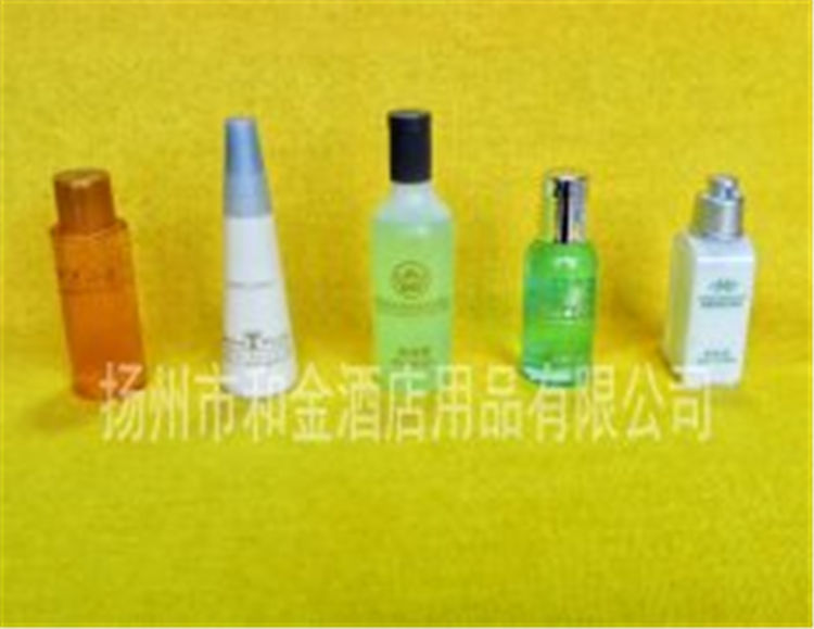 洗沐護(hù)潤(rùn)瓶子1